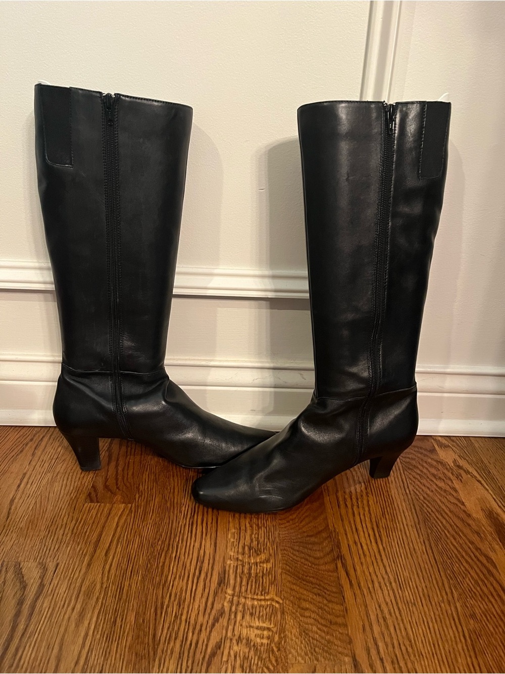 Chadwicks Black Leather Knee-High Heeled Boots
